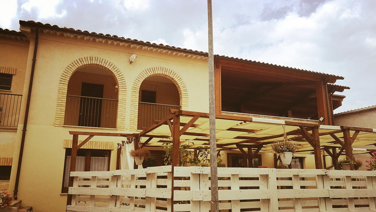 Lae' Affittacamere Roccamontepiano Exterior foto